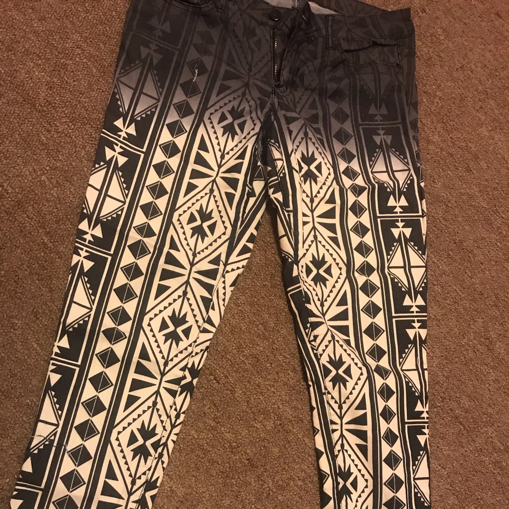 Aztec Ankle Pants from Forever 21